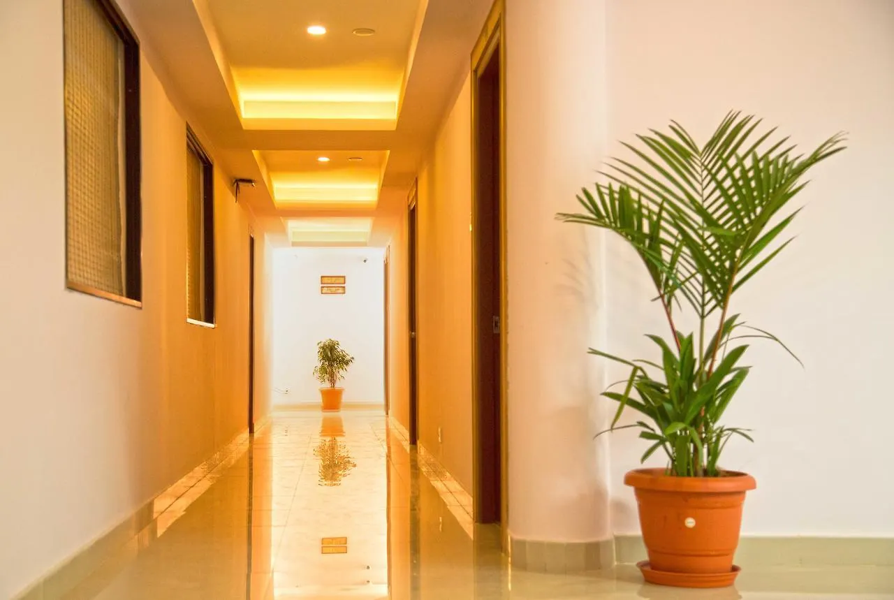 Hotel Rainbow Suites Kannur